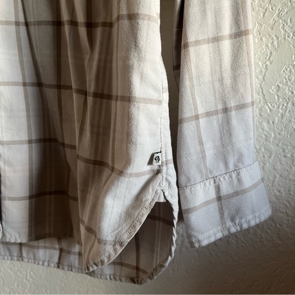 EUC Mountain Hardwear Women's Riley™ Long Sleeve shirt size Medium - Picture 3 of 4